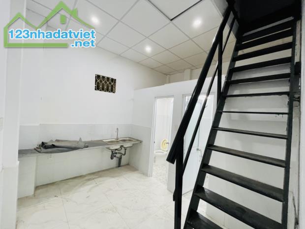GẦN MẶT TIỀN - 10M RA HXH TRÁNH - GẦN EMART PHAN HUY ÍCH - THÔNG SỐ ĐẸP. - 2