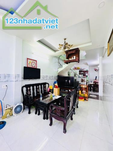 BÁN NHÀ - TÊN LỬA - AEON BÌNH TÂN - 52M2 - HẺM 4M - AN NINH - CHỈ 4.29 TỈ