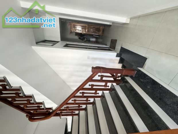 📌ĐÍCH THỰC CHÂN CẦU ĐÔNG TRÙ 44,5 m  fun THỔ CƯ 📌MẶT TIỀN RỘNG - NHÀ ĐẸP - Ô TÔ VÀO NHÀ - 3