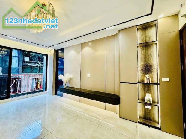 SIÊU PHẨM ĐÔNG CÁC NHÀ MẶT PHỐ KHU PHỐ VÍP
