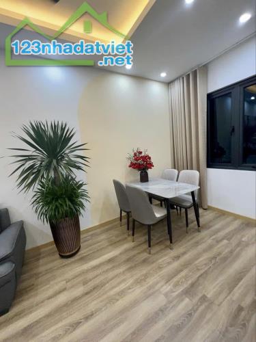 SIÊU PHẨM BA ĐÌNH - 80M2 - VỊ TRÍ TRUNG TÂM - Ô TÔ TRÁNH - GIÁ NHỈNH 5.X TỶ - 5