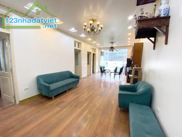 SIÊU PHẨM CĂN GÓC THANH XUÂN - 100M2 x 3PN - 2 BAN CÔNG ĐÔNG NAM - CHỈ 4.X TỶ