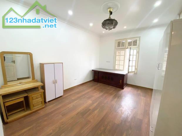 SIÊU PHẨM CĂN GÓC THANH XUÂN - 100M2 x 3PN - 2 BAN CÔNG ĐÔNG NAM - CHỈ 4.X TỶ - 2