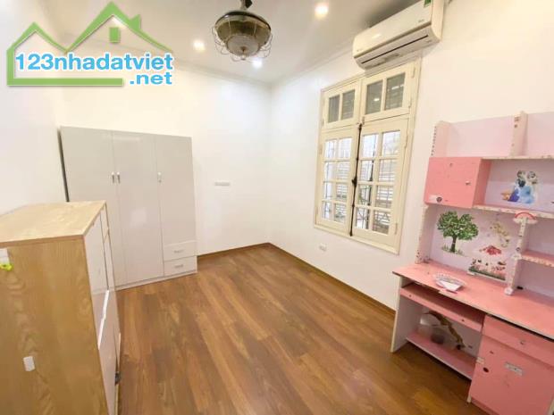 SIÊU PHẨM CĂN GÓC THANH XUÂN - 100M2 x 3PN - 2 BAN CÔNG ĐÔNG NAM - CHỈ 4.X TỶ - 3
