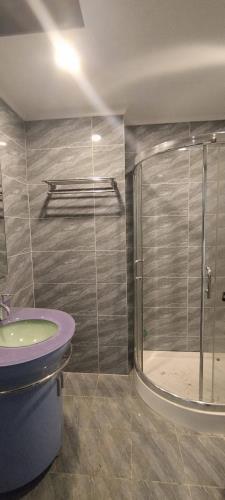 MẶT NGÕ NGUYỄN VĂN HUYÊN - 20M RA PHỐ - ÔTÔ VÀO NHÀ - GIÁ 19 TỶ - 4