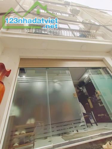bán nhà ngô thì nhậm ,phan đình giót 35m, 5 tầng , gần chợ bông đỏ - 5
