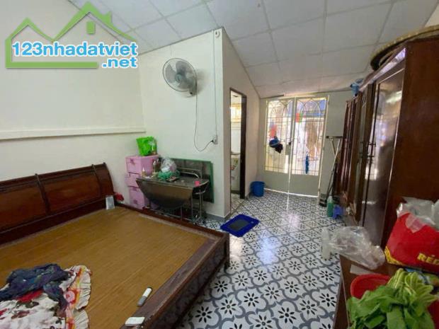 Nhà mới cấp 4 Cách mặt Tiền 15M Hẻm Thẳng Xe tải, Sổ Vuông 95m2 Gía 16,2 Tỷ Thương Lượng - 3
