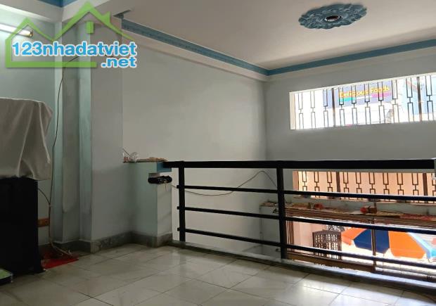 BÁN NHÀ MẶT TIỀN Q11 – CHỈ 13 TỶ CHÚT Lãnh Binh Thăng – 5 tầng – cho thuê hơn 40tr/tháng - 1