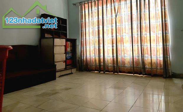 BÁN NHÀ MẶT TIỀN Q11 – CHỈ 13 TỶ CHÚT Lãnh Binh Thăng – 5 tầng – cho thuê hơn 40tr/tháng