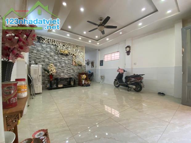 SIÊU PHẨM GIÁ TỐT - NHÀ 3 TẦNG HẺM NGUYỄN HẢO VĨNH, TÂN PHÚ - GẦN GÒ DẦU - CHỈ 5.7 TỶ