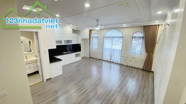 BÁN NHÀ MẶT PHỐ  XUÂN ĐỈNH – 63M² –THANG MÁY – KINH DOANH 14.5TỶ