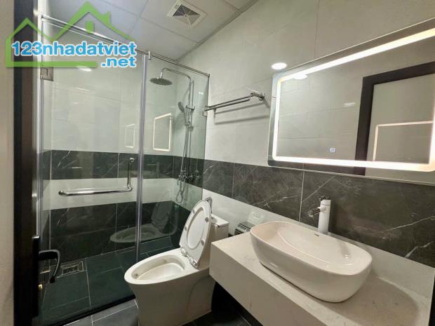 NHÀ ĐẸP TÂY HỒ- GARA OTO, THANG MÁY- VIEW SÂN CHƠI – 63M 7TANG NHỈNH 16T - 5
