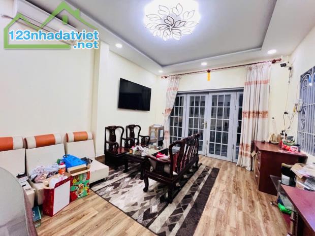 Hóc Môn bán nhà vị trí đẹp gần Nguyễn Thị Sóc QL 22 ngang 5,1m giá chỉ 5,2ty