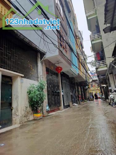 Ngay ngã tư Tố Hữu Vạn Phúc, 50m Đất sẵn nhà C4, 20m ra ô tô tránh. Giá hơn 5 tỷ - 4