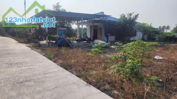 Bán 432m2 đất Thổ cư biển  Cam Bình, Tân Phước, Thị xã LaGi giá đầu tư - 1