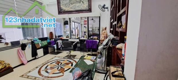 Bán nhà Đẹp ở ngay Hồng tiến- Ô Tô - Ngõ thôngThoáng vĩnh viễn -55m 5 tầng mặt tiền 5,2m - 1