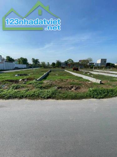 GẤP BÁN NGAY MT ĐƯỜNG Ô.TÔ 100M2 SHR KDC HIỆN HỮU CHỈ 500TR - 2