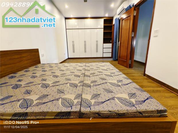 tôi chính chủ bán nhà Lý Sơn, Ngọc Thụy, Long Biên, DTSD 400m2 x 5T 1 tum sổ 101m oto, - 1