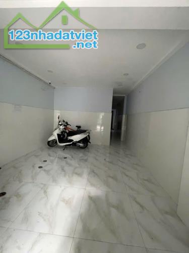 Bán Nhà Đình Nghi Xuân,Hai Mặt Tiền, BTĐ -81m2 - 4,1m x 20m x 3 Tầng - 7,2 Tỷ TL - 3