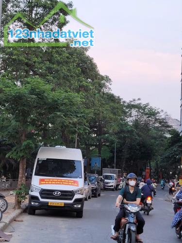 CỰC  CHẤT! Quận Thanh Xuân Khương Đình  43m 6 tầng 4m MT gần ô tô, thang máy, 10.6 tỷ