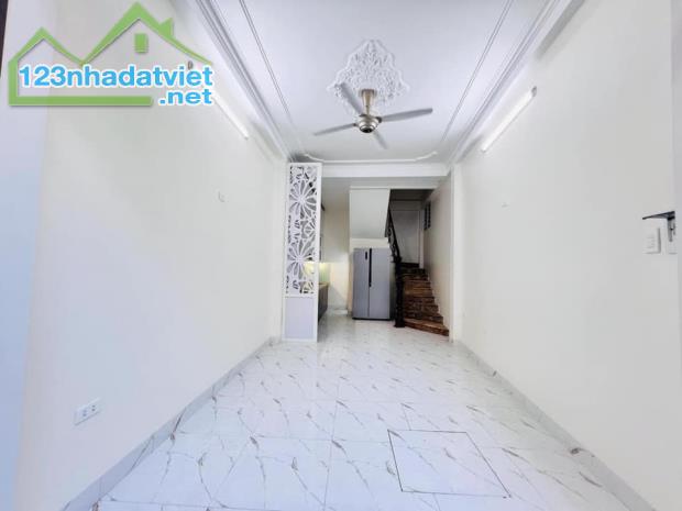 Hàng hiếm!  Võ Chí Công, 20m ra phố, nhà mới, thiết kế lung linh, 33M2X5T, 6,3 tỷ. - 1