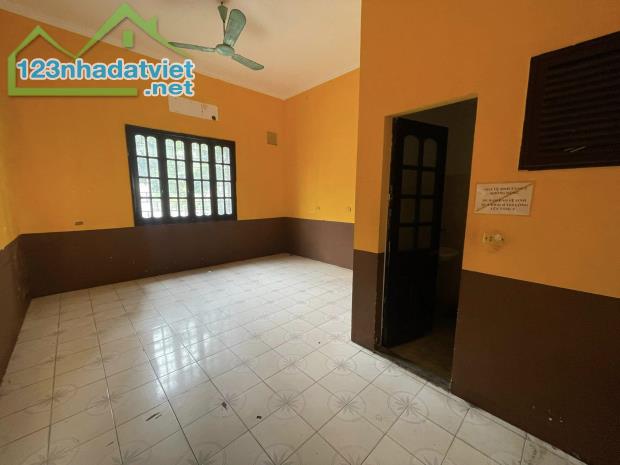 Bán nhà mặt phố Đốc Ngữ - BA ĐÌNH, kinh doanh sầm uất 66m 5tầng 19.1tỷ - 3
