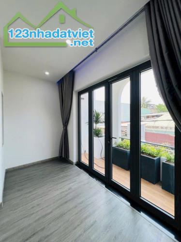 🌹 930tr bàn giao ngay chìa khoá nhà. căn 111m2 ở Tân Xuân Hóc Môn. sổ hồng riêng - 2