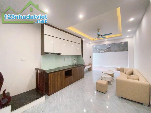 BÁN GẤP NHÀ MÓI 5 TẦNG THANG MÁY VĂN PHÚ, 35M GIÁ CHỈ 9 TỶ, Ô TÔ ĐỖ CỔNG - 1