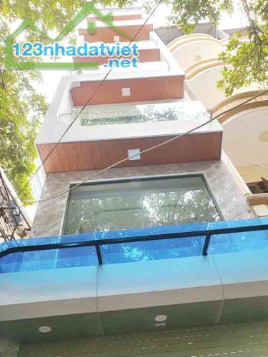 Bán nhà Hoàng Cầu, Đống Đa, gần ôtô, kinh doanh, 40mx5t, 8.8 tỷ, 0985696268