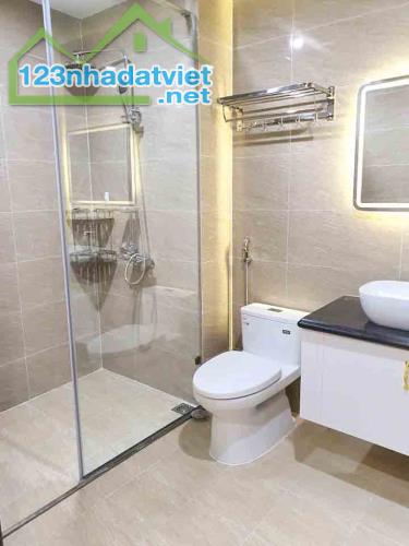 Bán nhà Hoàng Cầu, Đống Đa, gần ôtô, kinh doanh, 40mx5t, 8.8 tỷ, 0985696268 - 2