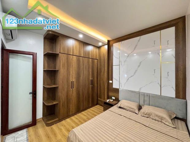 PHẢI THẬT NHANH - EN BÁN NHÀ NGỌC HÀ, BA ĐÌNH - ĐỐI DIỆN LĂNG BÁC, CÁCH PHỐ 70M - CHỈ - 1