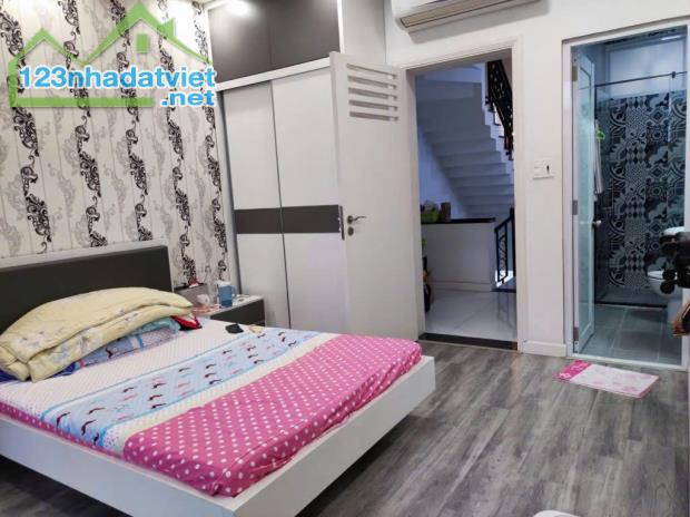 Nhà Lê Đức Thọ, P.16, GV. DT: 4m x 20m Trệt 2 lầu ST, nhà xây ở rất chắc chắn, giá 8,7tyTL - 5