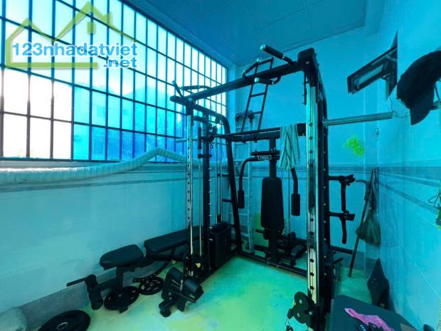 BÁN NHÀ Quận 9 đẹp LUNG LINH, giá 8.6 tỷ - 3