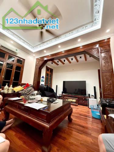 BÁN NHÀ MẶT PHỐ THỤY KHUÊ, 2 MẶT PHỐ, VỈA HÈ RỘNG, KINH DOANH ĐỈNH, 90M2 CHỈ 29 TỶ 880 - 1