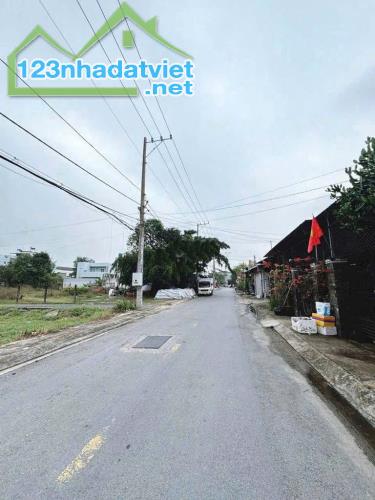💥SIÊU PHẨM !! BÁN NGAY LÔ ĐẤT MT ĐƯỜNG 200M2, TT CỦ CHI, SHR GIÁ 660TR - 2