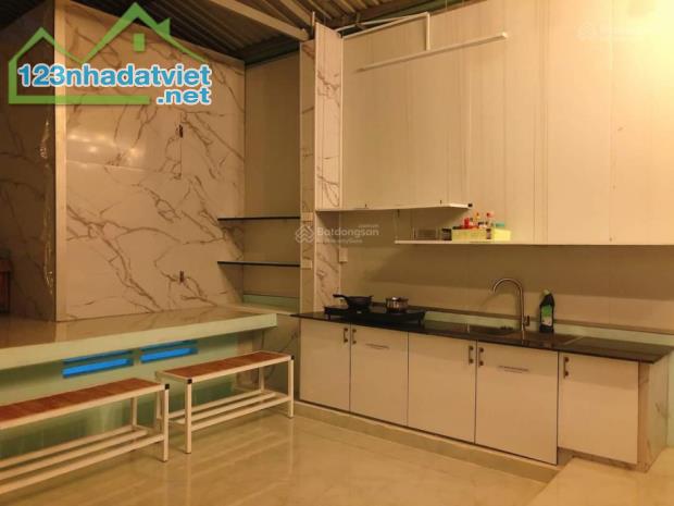 Phòng trọ ký túc xá Quận 10 đầy đủ tiện nghi chỉ 950k/ tháng trọn gói miễn phí điện nước