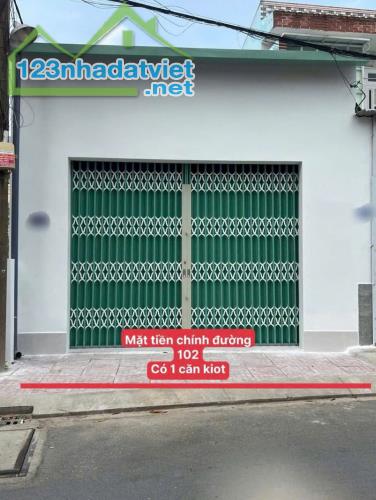 bán gấp nhà 2 mặt tiền đường 102 Tăng Nhơn Phú A , giá 5,4 tỷ
