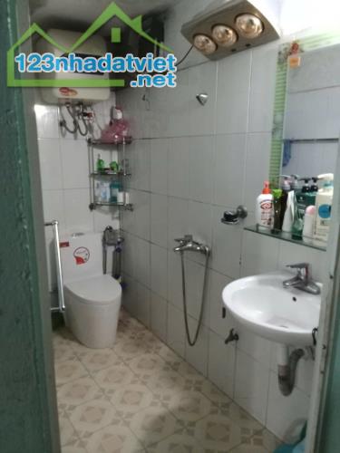 Bán nhà Cấp 4 Lạc Long Quân - Tây Hồ, Gần ô tô tránh, 36m2 2,2 tỷ - 3