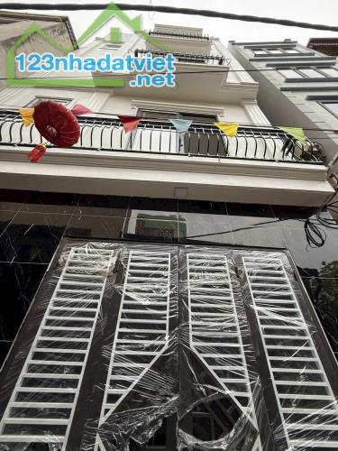 BÁN NHÀ MỚI KOONG TỔ 6 ĐA SỸ – KIẾN HƯNG HÀ ĐÔNG 5 TẦNG GIÁ RẺ NHẤT KHU VỰC