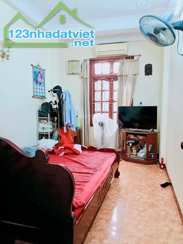 Bán nhà ngõ 132 Cầu Giấy 45m2x4 tầng, giá cức tốt 5.2 tỷ lh 0938312111. - 3