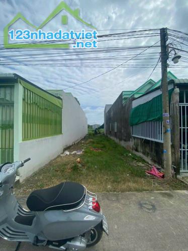 🏡 800 triệu có đất xây nhà ngay tại Đức Hòa – Sổ riêng – Đường xe hơi – Gần chợ! - 1