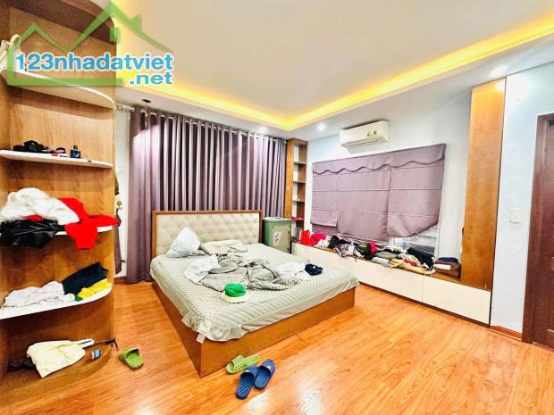Nhà hiếm ngõ 387 Vũ Tông Phan 30m ra ô tô 60m ra mặt phố ngõ to 40m 5T MT 4m full nội thất - 2