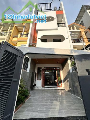 NHÀ XÂY MỚI Q12 TX25, 330M2 DTSD 4 TẦNG NGANG 5 X17 SỔ VUÔNG CHỈ 7.1TỶ TL