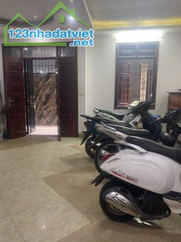 Nhà Doãn Kế Thiện, Cầu Giấy. 40mx5; MT 5.5m; Giá 11.35 tỷ - 1