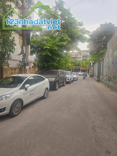 BÁN NHÀ ĐƯỜNG NGUYỄN VĂN HUYÊN CẦU GIẤY, PHÂN LÔ Ô TÔ KINH DOANH. DT 66M2 X5 TẦNG 26.5 TỶ - 1