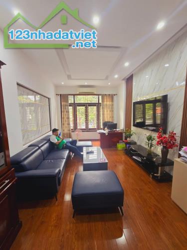BÁN NHÀ ĐƯỜNG NGUYỄN VĂN HUYÊN CẦU GIẤY, PHÂN LÔ Ô TÔ KINH DOANH. DT 66M2 X5 TẦNG 26.5 TỶ - 2