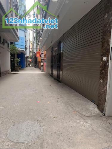 NHÀ ĐẸP PHỐ CỔ HÀ ĐÔNG, 3M RA Ô TÔ, GẦN PHỐ, FULL NỘI THẤT XỊN, Ở LUÔN, XEM TRONG LÀ CHỐT.