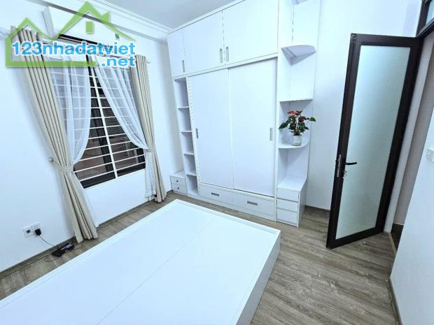 Bán nhà Hà Cầu 42m², 5 tầng, thang máy Châu Âu, giá SIÊU HỜI - 3