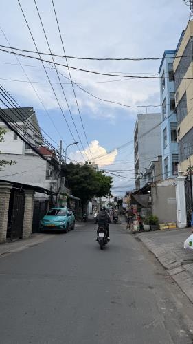 Bán nhà Hẻm xe hơi đường Hương Lộ 2, Nhà mới 70m2 ( 4 X 17.5 ) 4 Tầng 4 PN