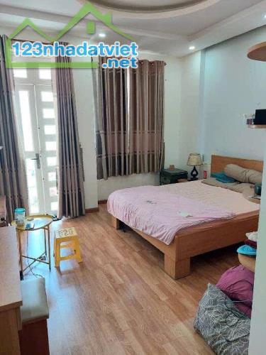 Bán nhà p15 Tân Bình, diện tích 4,2x22m, 5 tầng giá chỉ 9 tỷ - 1